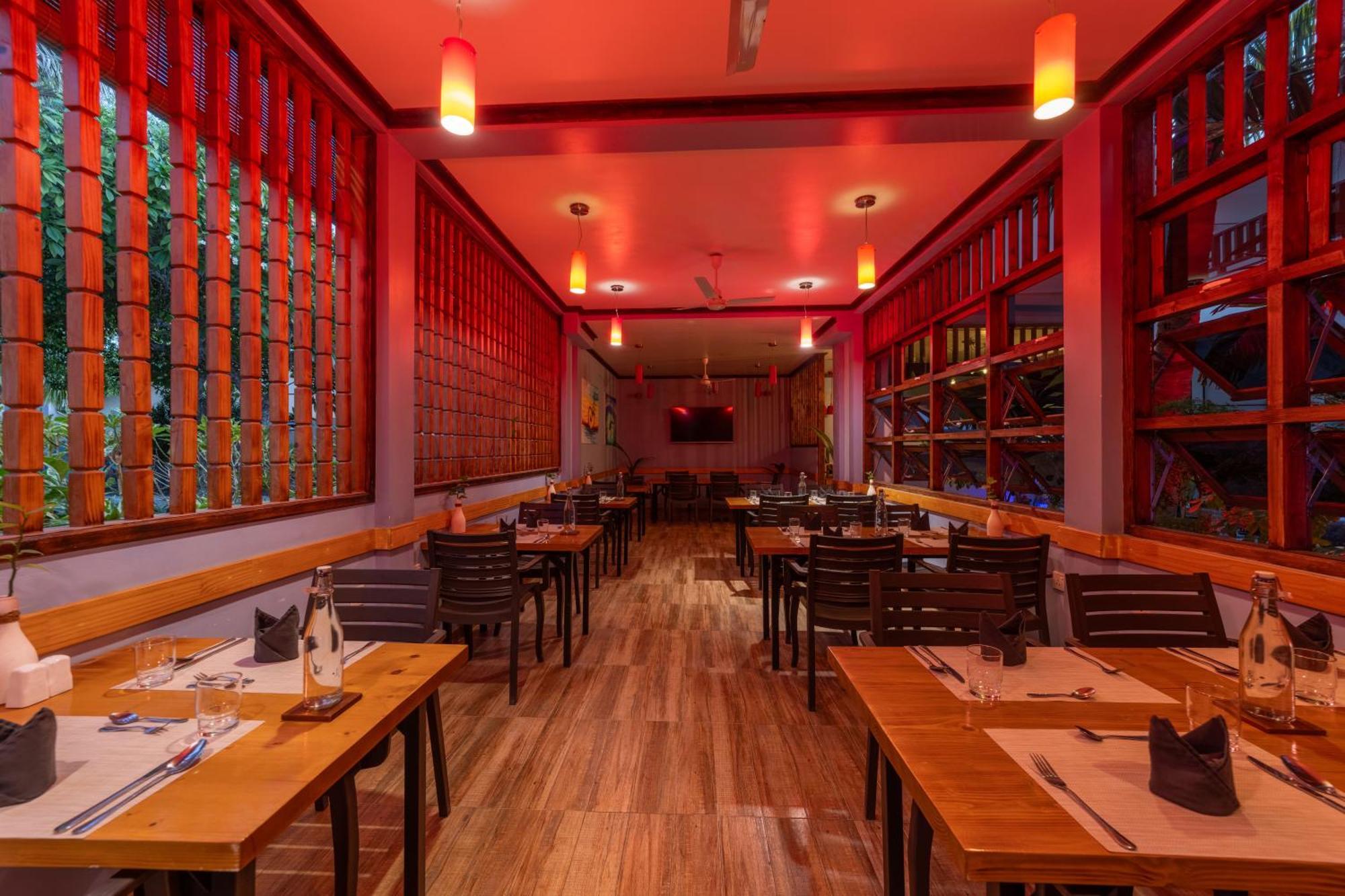 Kamadhoo Inn Ngoại thất bức ảnh