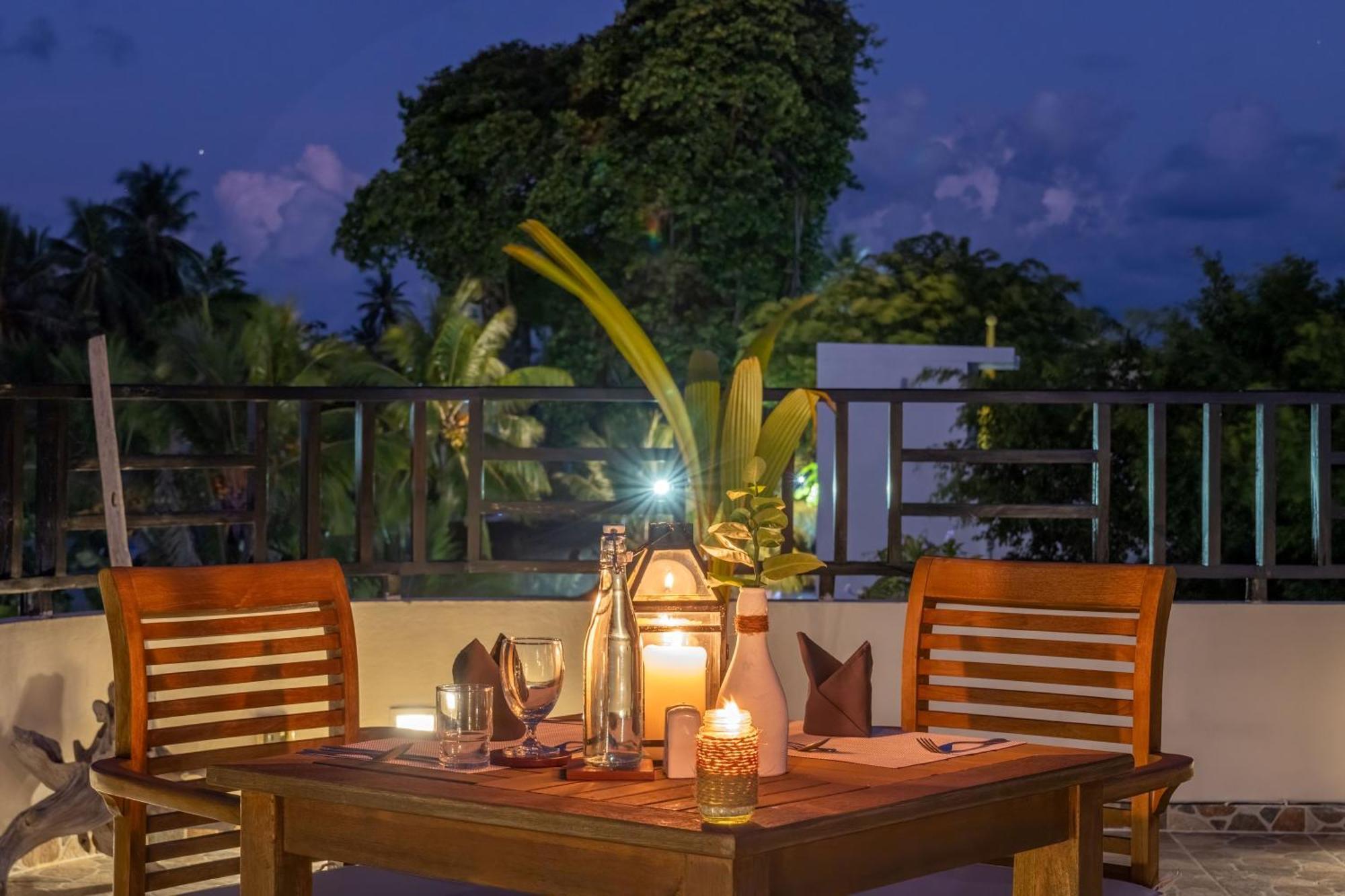 Kamadhoo Inn Ngoại thất bức ảnh